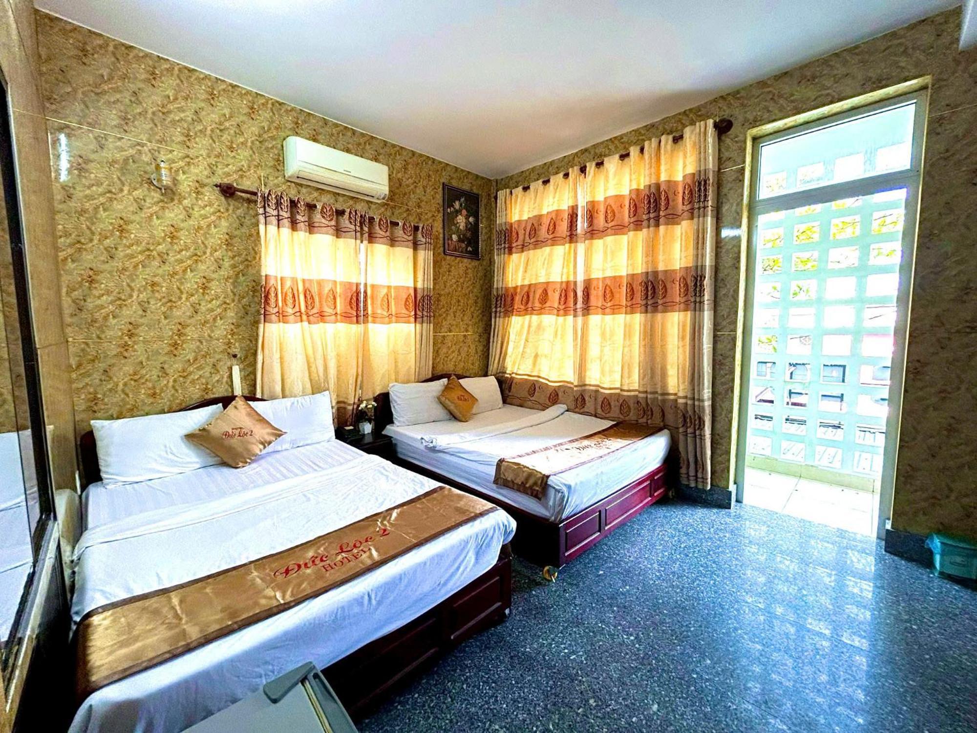 Duc Loc 2 Hotel Hué Extérieur photo